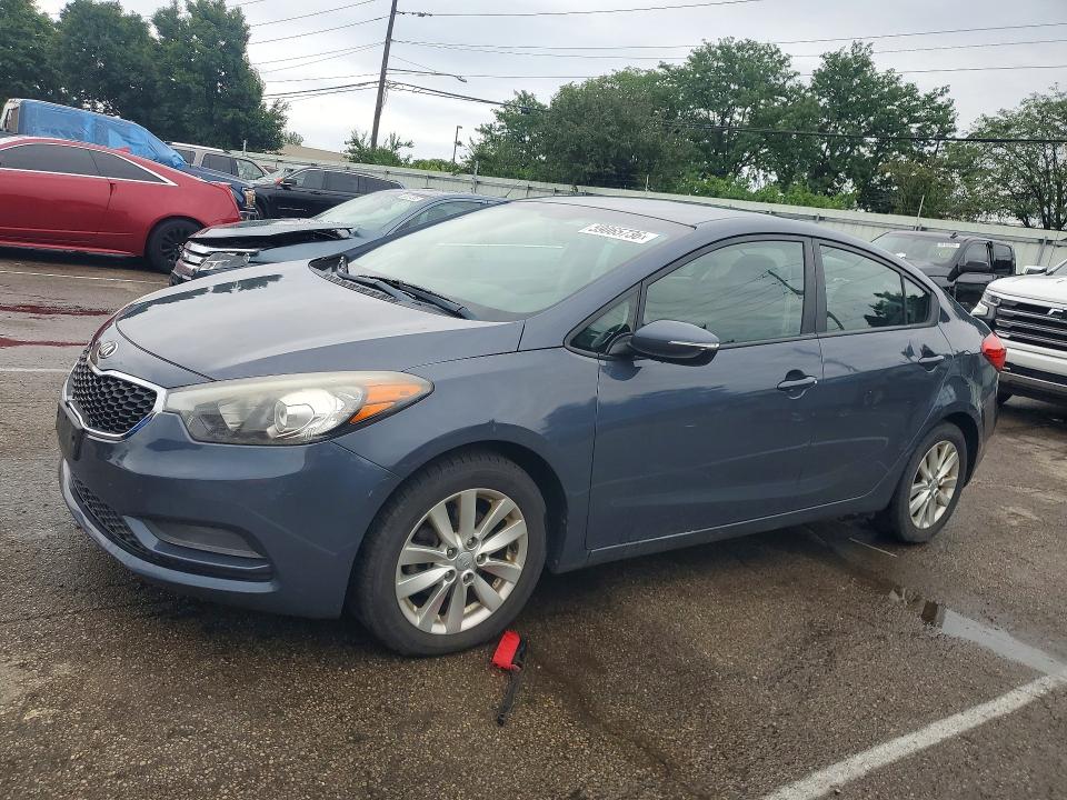 2014 Kia Forte VIN KNAFX4A67E5225667 COPART salvage auction — MINOR DENT/SCRATCHES, Mt - Certificate Of Title, sold $975 on 2026-07-10 (photo 1)