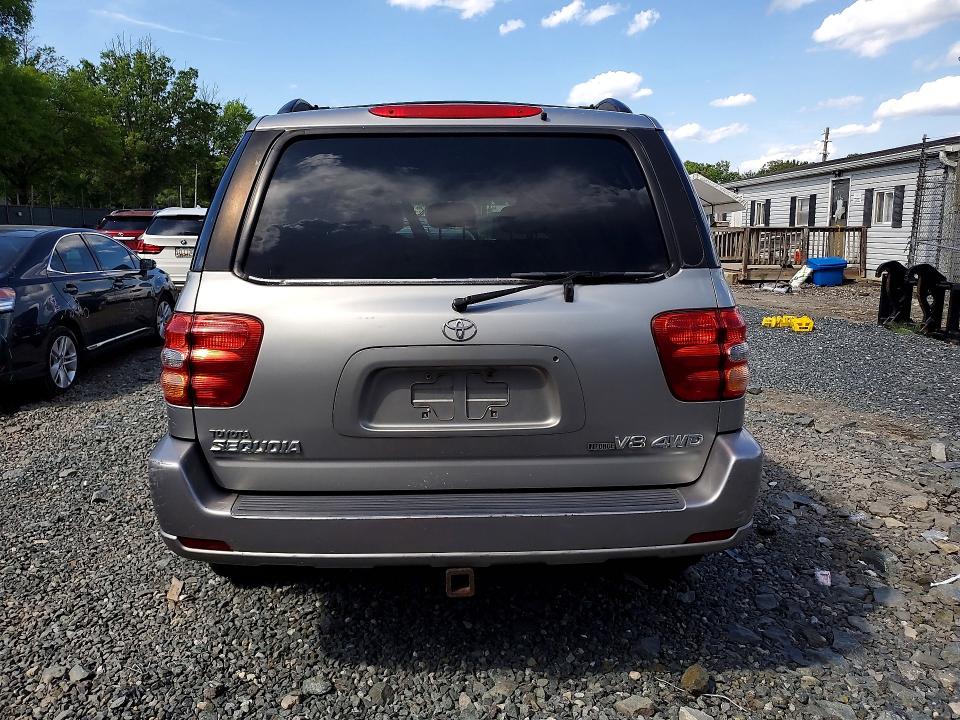 2004 Toyota Sequoia VIN 5TDBT44A84S206888 COPART salvage auction — REAR END, MT - CERTIFICATE OF TITLE, sold $925 on 2026-07-14 (photo 6)