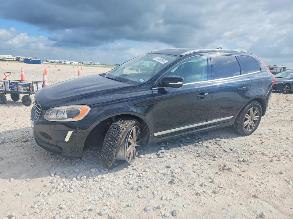 2017 Volvo VIN YV440MDUXH2166710 COPART salvage auction — UNDERCARRIAGE, Tx - Salvage Vehicle Title, sold $3,500 on 2026-07-23 (photo 1)