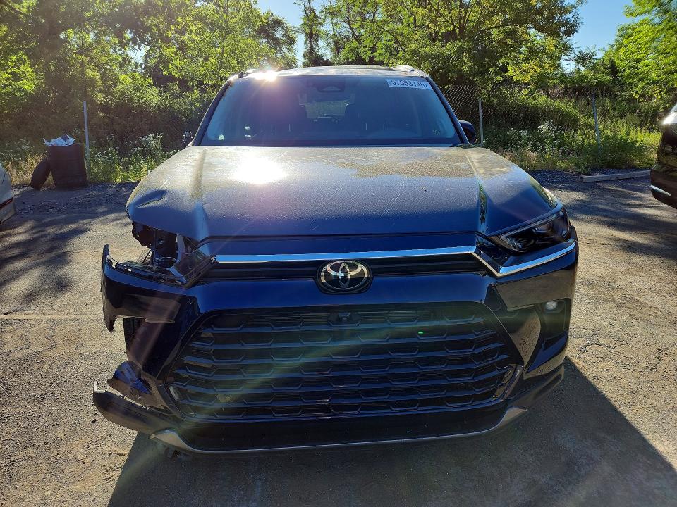2026 Toyota Highlander VIN 5TDACAB53TS074864 COPART salvage auction — ROLLOVER, Nj - Cert Of Title-Salvage, sold $22,200 on 2026-07-09 (photo 5)