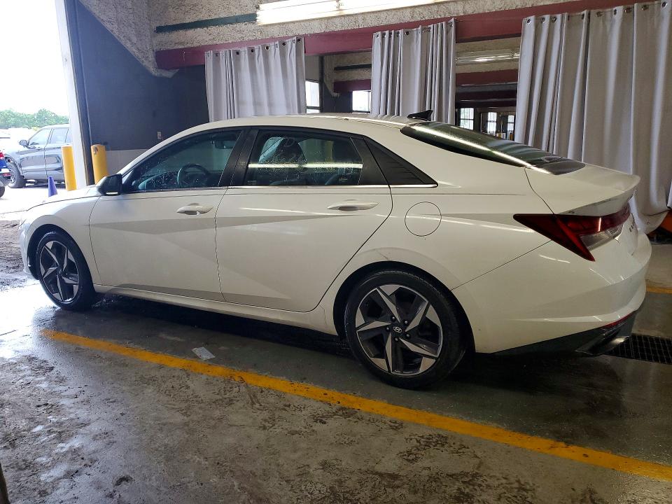 2021 Hyundai Elantra VIN 5NPLP4AG7MH040922 COPART salvage auction — NORMAL WEAR, IL - CERTIFICATE OF TITLE, sold $5,200 on 2026-07-30 (photo 2)