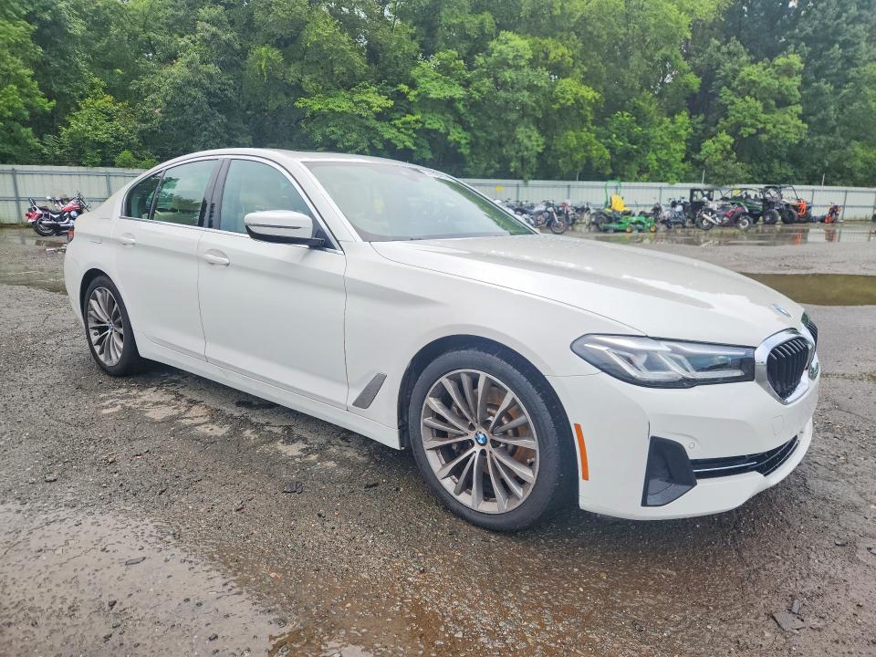 2022 BMW 5 series VIN WBA53BH06NCL01985 COPART salvage auction — WATER/FLOOD, LA - CERT OF TITLE-SALVAGE FLOOD, sold $7,900 on 2026-07-30 (photo 4)