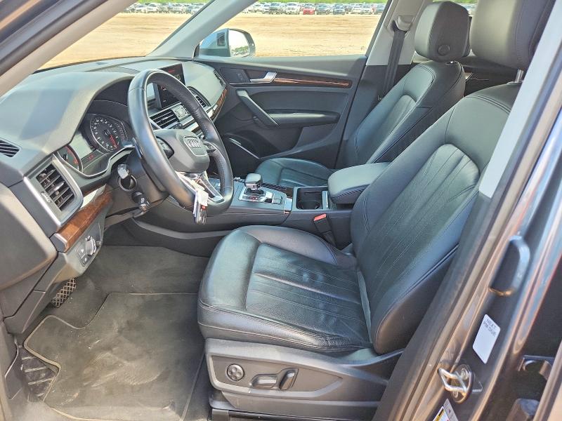 2020 Audi Q5 VIN WA1ANAFY0L2058993 COPART salvage auction — WATER/FLOOD, Tx - Salvage Title-Flood Damage, sold $7,800 on 2026-07-23 (photo 7)