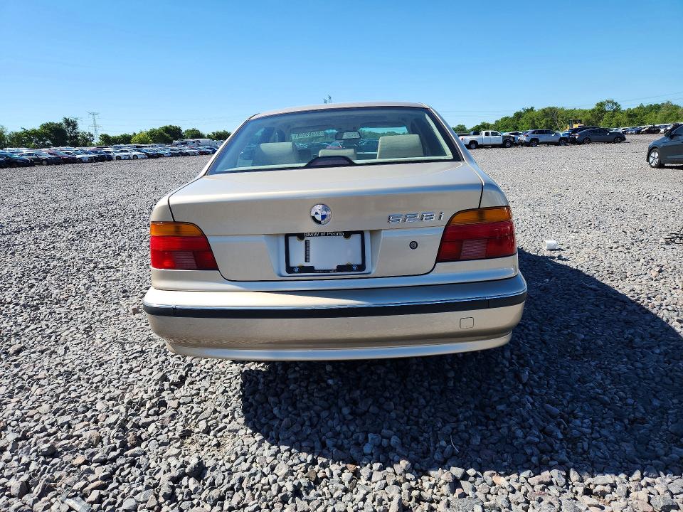 1998 BMW 5 series VIN WBADD6323WGT92183 COPART salvage auction — FRONT END, Il - Salvage Certificate, sold $450 on 2026-08-03 (photo 6)