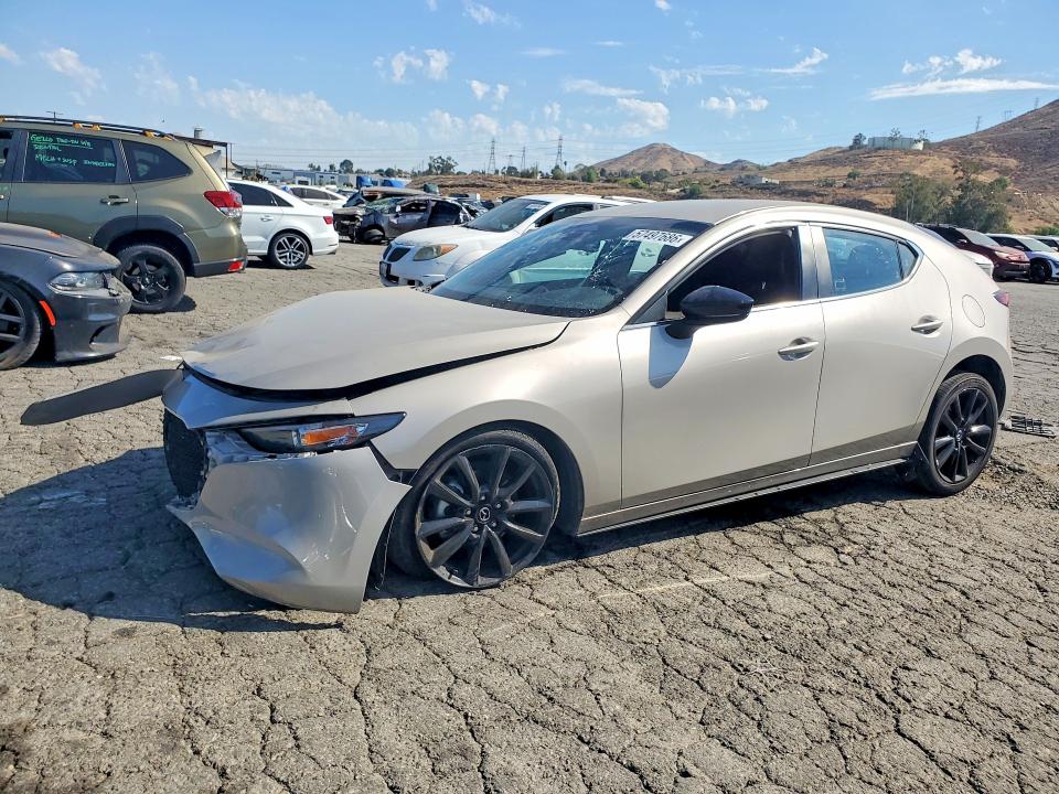 2025 Mazda 3 VIN JM1BPAKM1S1752832 COPART salvage auction — FRONT END, Fl - Dlr Only Cert Of Destruction, sold $2,500 on 2026-07-30 (photo 1)