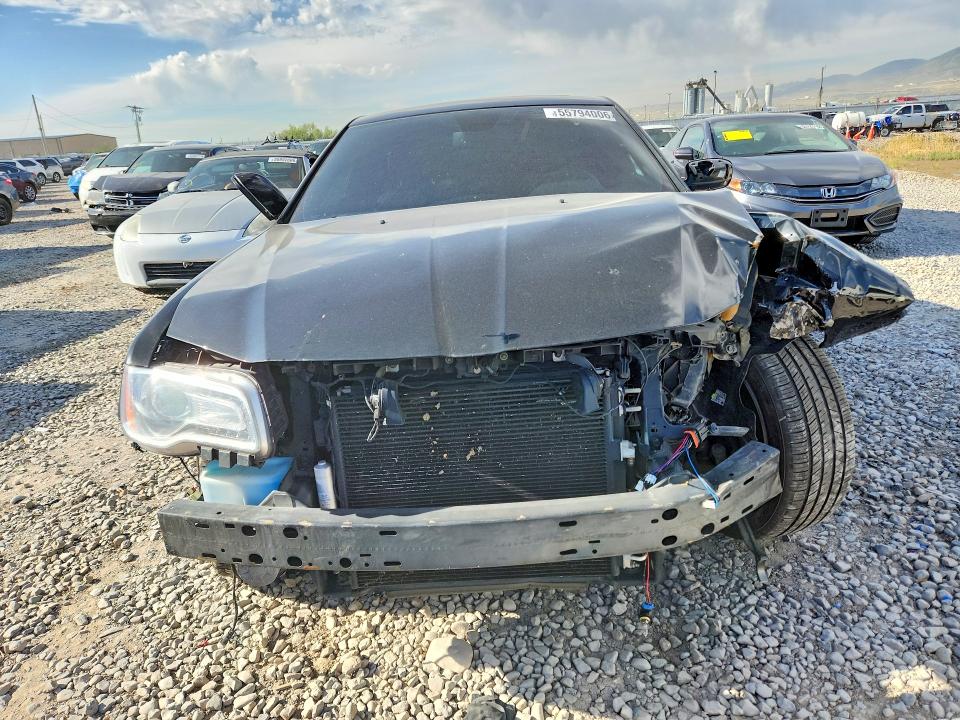 2011 Chrysler 300 VIN 2C3CA6CTXBH595154 COPART salvage auction — FRONT END, Ut - Salvage Certificate, sold $350 on 2026-08-28 (photo 5)