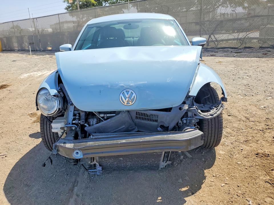 2012 Volkswagen Beetle VIN 3VWJP7AT3CM620020 COPART salvage auction — FRONT END, Ca - Salvage Certificate, sold $425 on 2026-07-02 (photo 5)