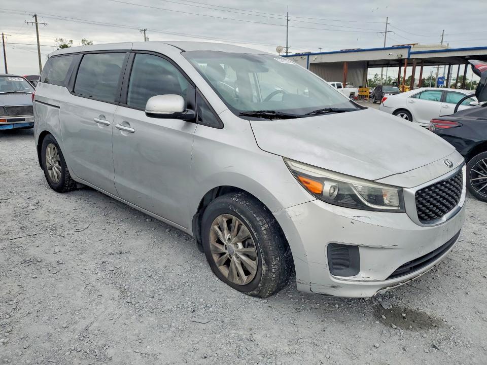 2016 Kia SEDONA VIN KNDMA5C19G6206506 COPART salvage auction — SIDE, Fl - Cert Of Title Slvg Rebuildable, sold $1,300 on 2026-07-07 (photo 4)