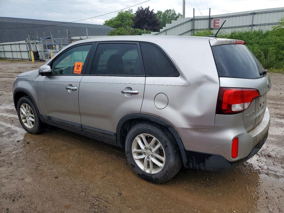 2014 Kia Sorento VIN 5XYKT3A62EG485408 COPART salvage auction — SIDE, Mi - Dealer Only Clean Title, sold $775 on 2026-07-08 (photo 2)