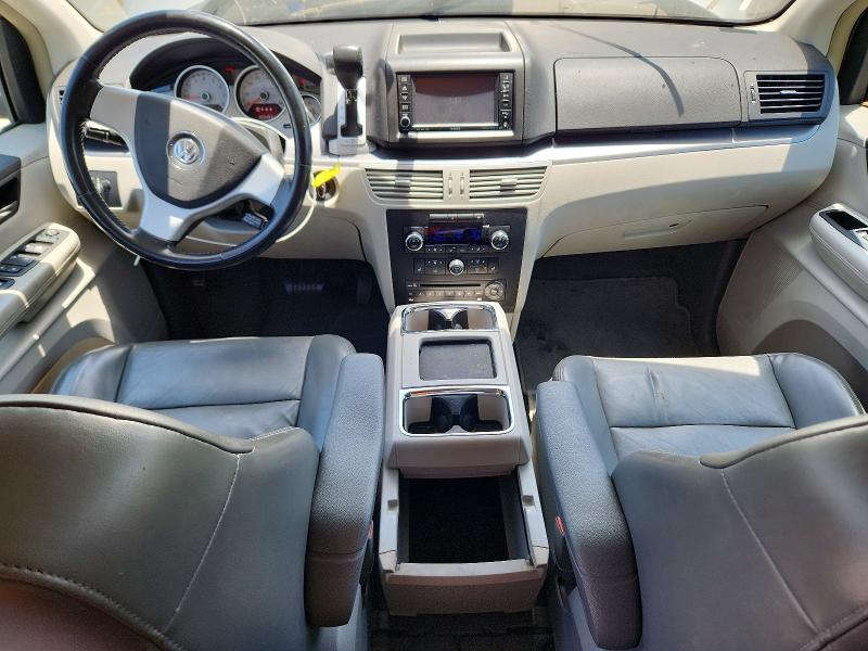 2009 Volkswagen Routan VIN 2V8HW54X79R560739 COPART salvage auction — MECHANICAL, CA - DIS/DLR/EXP ONLY CLEAN TITLE, sold $150 on 2026-07-09 (photo 8)