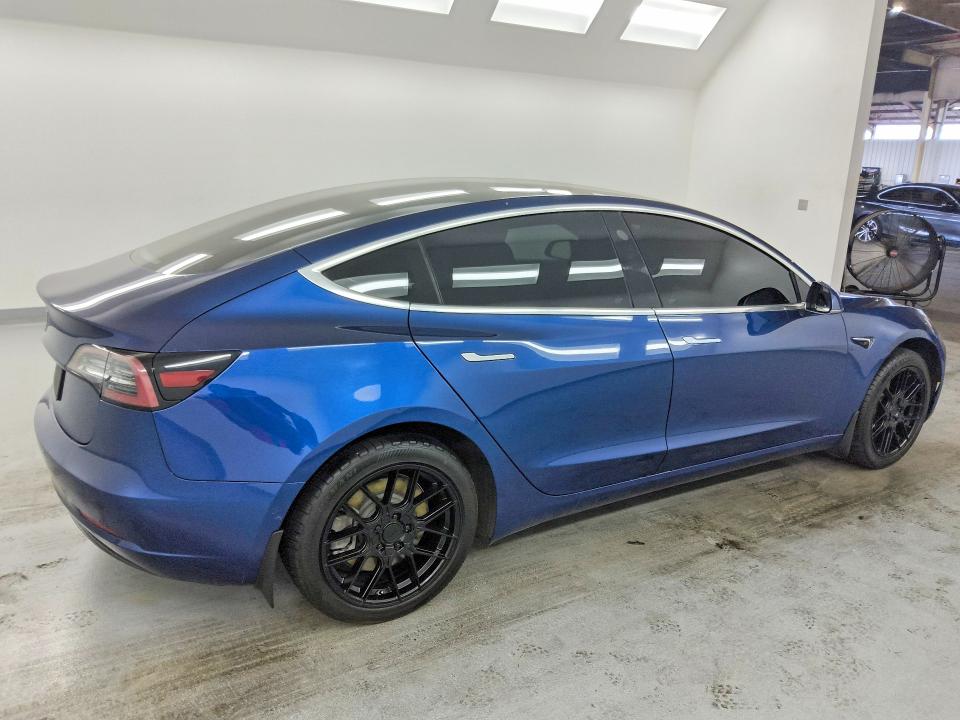 2019 Tesla Model 3 VIN 5YJ3E1EA1KF301970 COPART salvage auction — MECHANICAL, CA - CERTIFICATE OF TITLE, sold $60 on 2026-07-21 (photo 3)