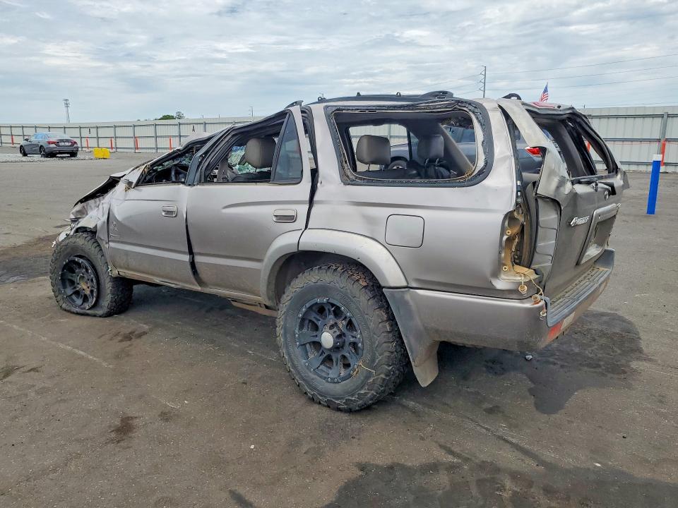 2002 Toyota 4runner VIN JT3HN86RX20385874 COPART salvage auction — ROLLOVER, Fl - Cert Of Title Slvg Rebuildable, sold $775 on 2026-07-20 (photo 2)