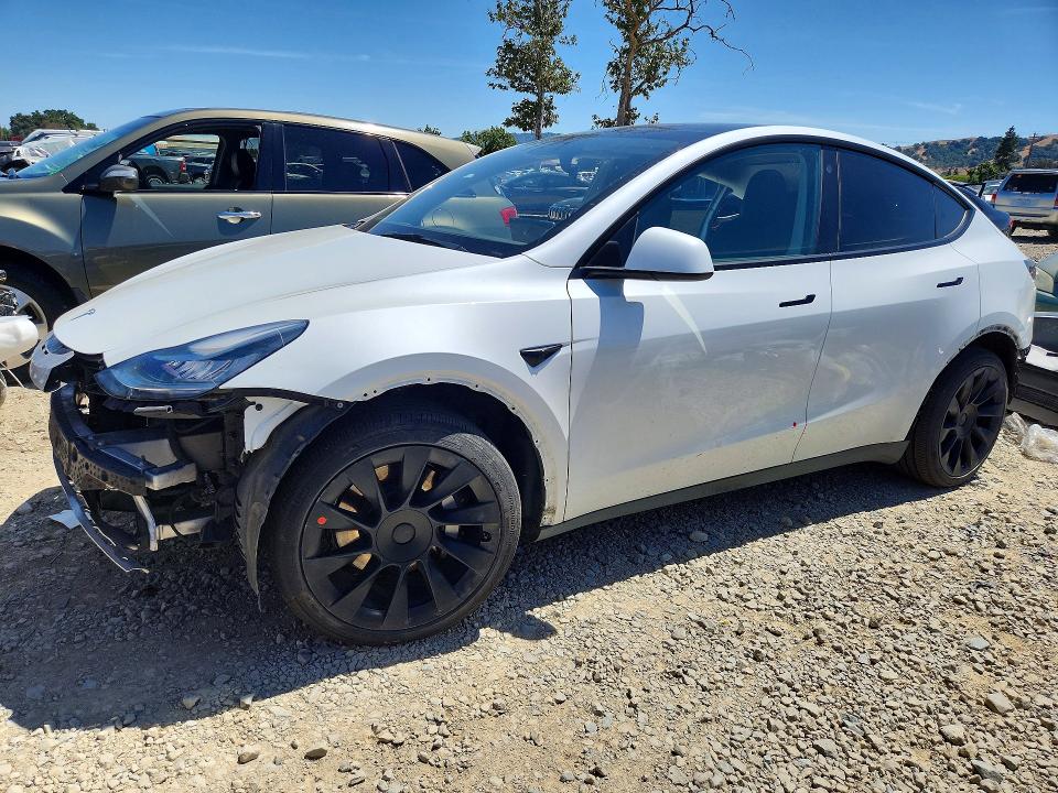 2022 Tesla VIN 7SAYGDEE1NF364174 COPART salvage auction — SIDE, Ca - Salvage Certificate, sold $8,300 on 2026-07-16 (photo 1)