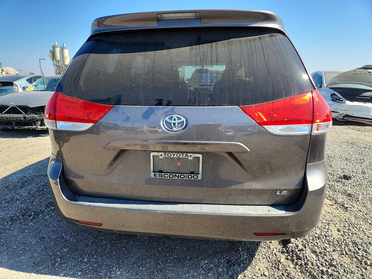2014 Toyota Sienna VIN 5TDKK3DC5ES466620 COPART salvage auction — Front End, CA - SALVAGE CERTIFICATE, sold $2,200 on 2026-07-10 (photo 6)