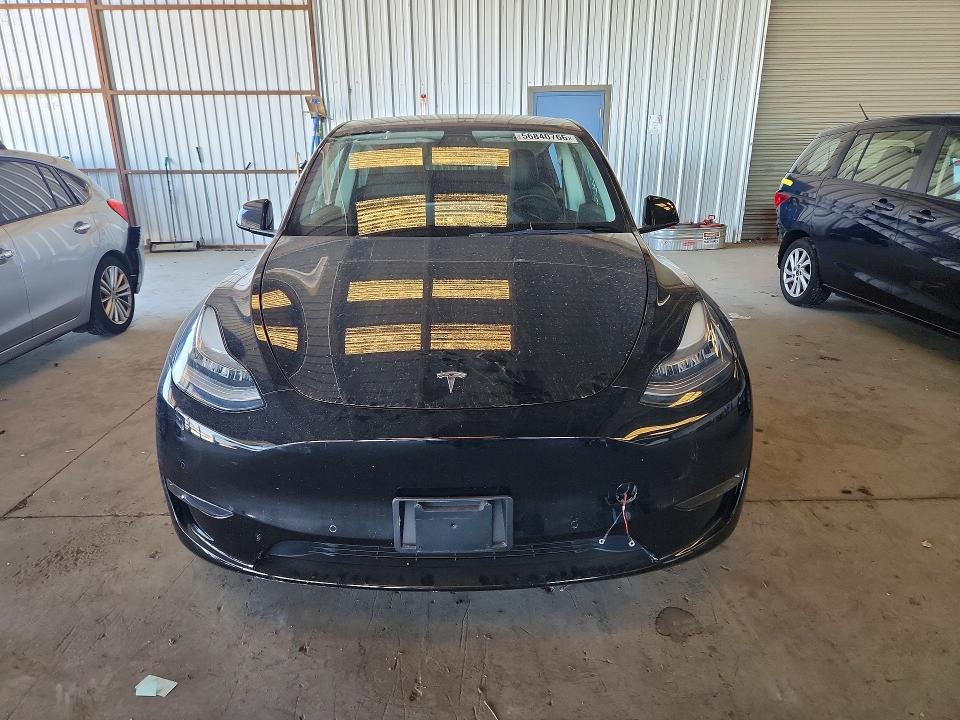 2021 Tesla Model y VIN 5YJYGAEE0MF154899 COPART salvage auction — SIDE, CA - SALVAGE CERTIFICATE, sold $9,000 on 2026-07-13 (photo 5)