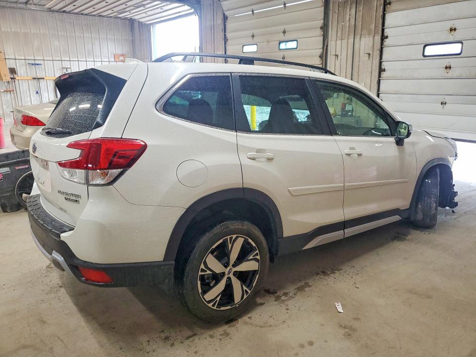 2021 Subaru VIN JF2SKAXC2MH563374 COPART salvage auction — FRONT END, Pa - Certificate Of Salvage, sold $4,250 on 2026-07-16 (photo 3)