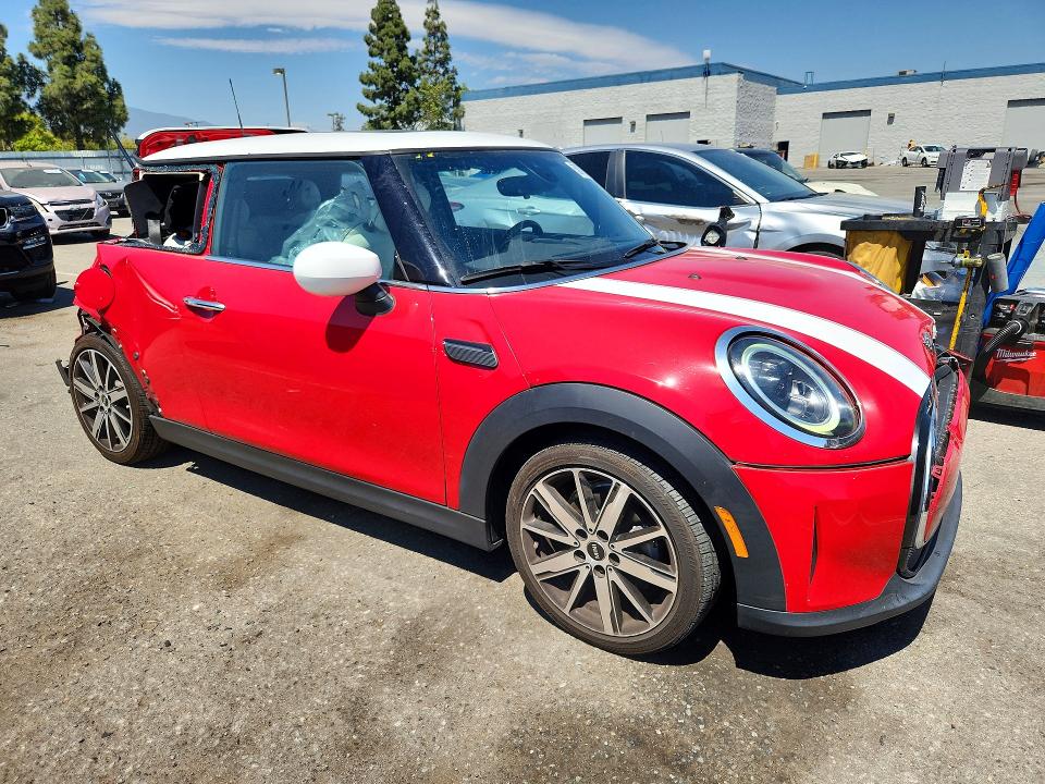 2024 Mini VIN WMW33DH02R2U92058 COPART salvage auction — REAR END, Ca - Salvage Certificate, sold $2,550 on 2026-07-02 (photo 4)