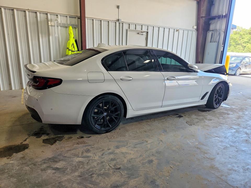 2022 BMW 5 series VIN WBA13BJ03NCJ40293 COPART salvage auction — FRONT END, Sc - Certificate Of Title, sold $3,700 on 2026-07-30 (photo 3)