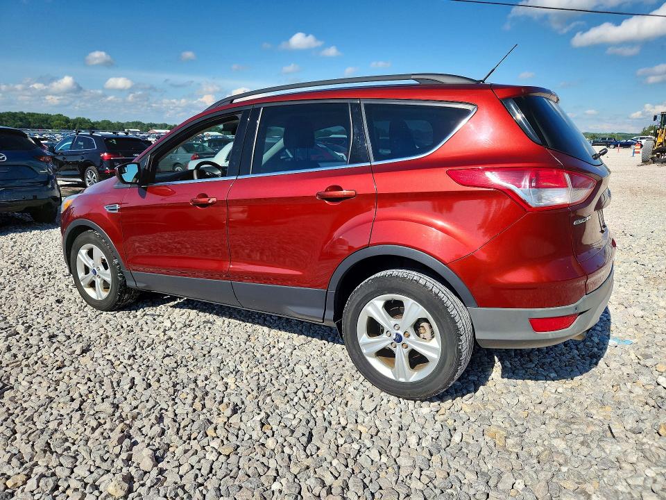 2016 Ford Escape VIN 1FMCU0GX0GUB35885 COPART salvage auction — MINOR DENT/SCRATCHES, MI - DEALER ONLY CLEAN TITLE, sold $525 on 2026-07-02 (photo 2)