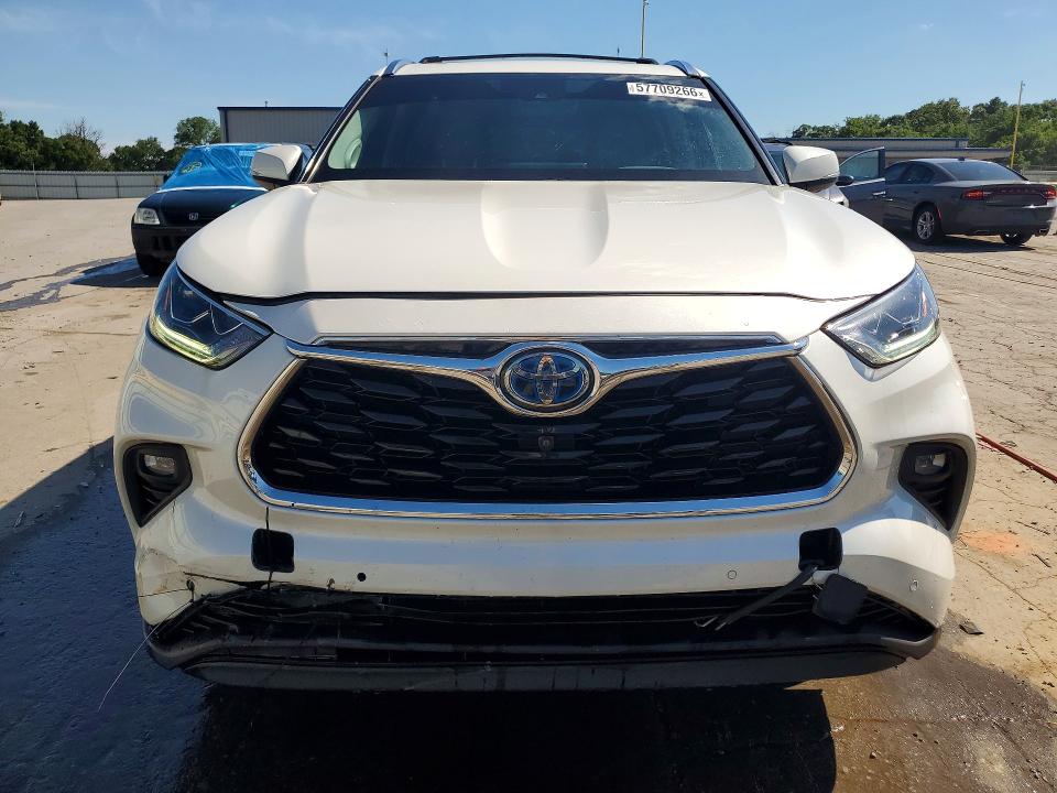 2021 Toyota Highlander VIN 5TDYARAH3MS505705 COPART salvage auction — REAR END, TN - SALVAGE CERTIFICATE, sold $200 on 2026-07-27 (photo 5)