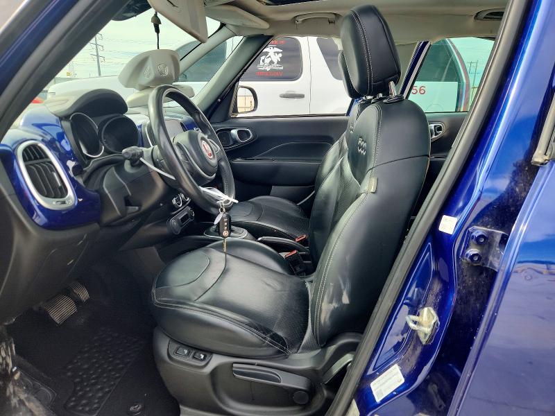 2019 Fiat 500 VIN ZFBNFADH8KZ041701 COPART salvage auction — SIDE, Tx - Salvage Vehicle Title, sold $1,050 on 2026-08-14 (photo 7)