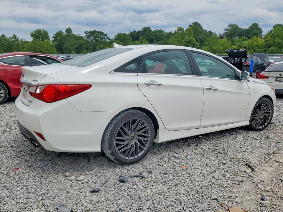 2014 Hyundai VIN 5NPEC4AB5EH848003 COPART salvage auction — FRONT END, Ky - Cert Of Title-Salvage, sold $125 on 2026-07-17 (photo 3)