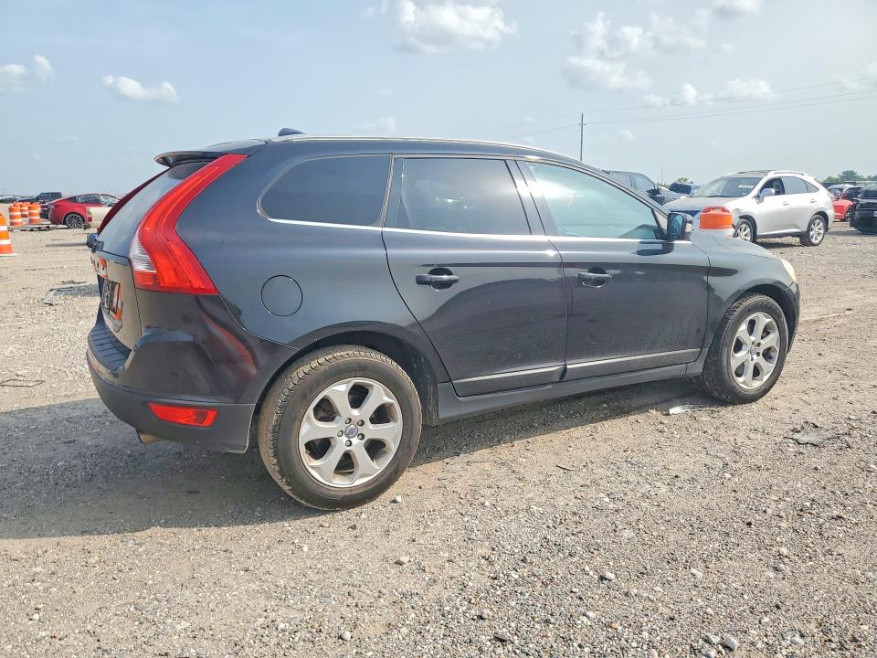2013 Volvo Xc60 VIN YV4940DL3D2433075 COPART salvage auction — FRONT END, Tx - Certificate Of Title, sold $825 on 2026-07-09 (photo 3)