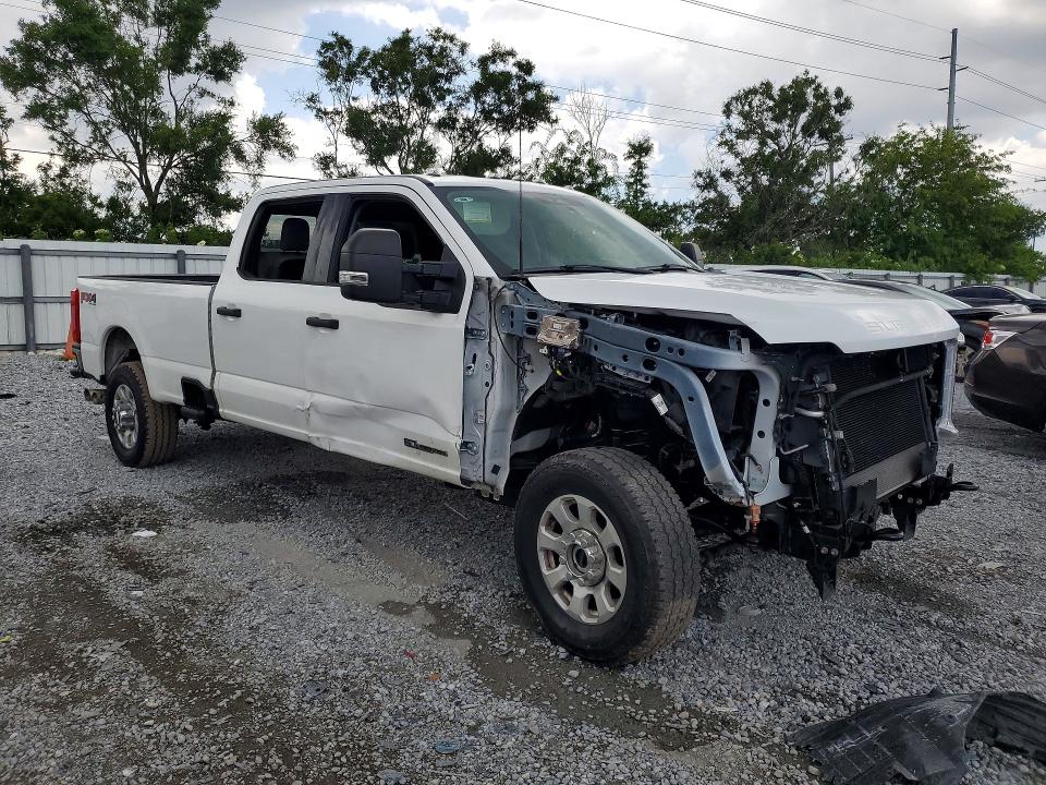 2024 Ford F350 VIN 1FT8W3BT6REC70585 COPART salvage auction — FRONT END, Pa - Certificate Of Salvage (P), sold $15,200 on 2026-07-09 (photo 4)