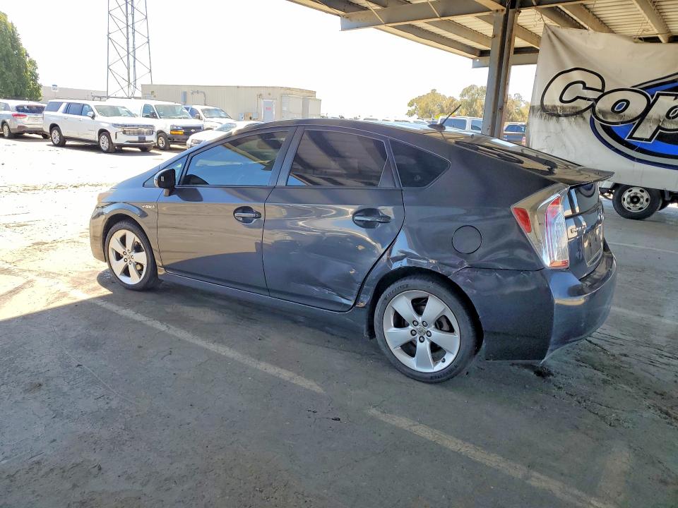 2012 Toyota Prius VIN JTDKN3DU6C5428333 COPART salvage auction — SIDE, Mt - Dis/Dlr/Exp Only Clean Title, sold $3,150 on 2026-07-02 (photo 2)