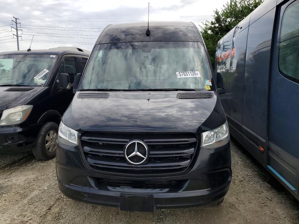2020 Mercedes-benz Sprinter VIN W1X5EDHYXLT025600 COPART salvage auction — MINOR DENT/SCRATCHES, Md - Certificate Of Title (P), sold $20,700 on 2026-07-10 (photo 5)