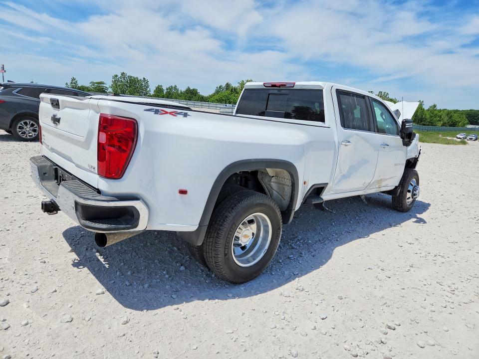 2024 Chevrolet Silverado VIN 1GC4YUEY7RF196447 COPART salvage auction — FRONT END, Il - Certificate Of Title, sold $37,250 on 2026-07-30 (photo 3)