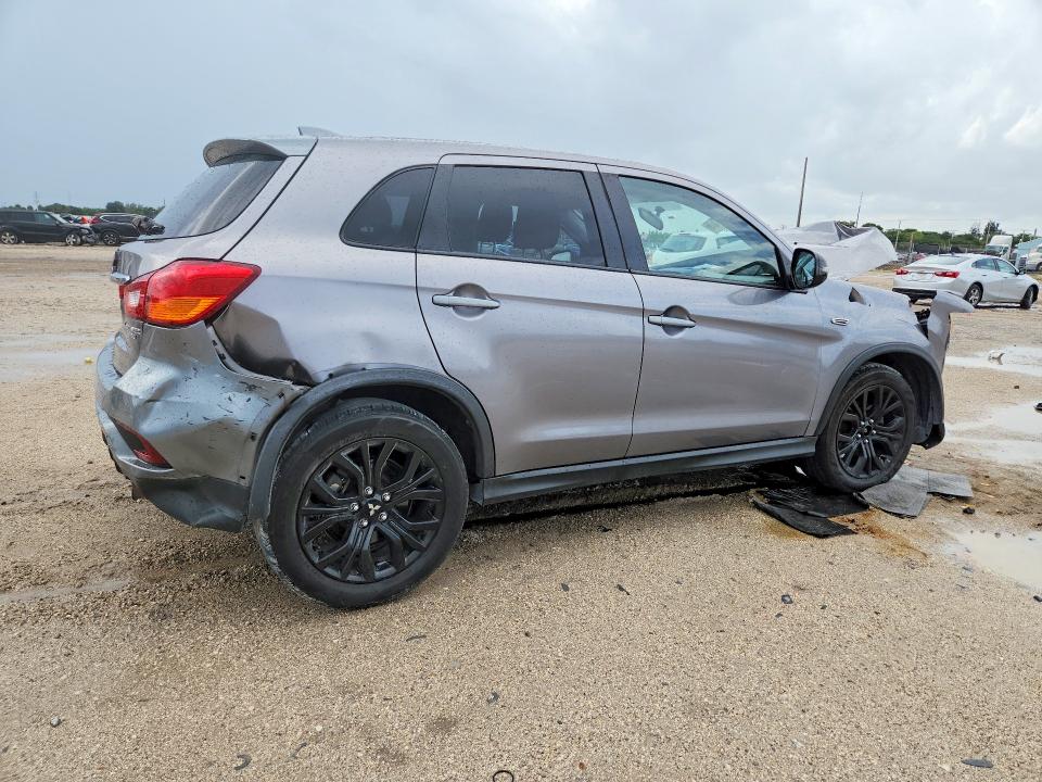 2019 Mitsubishi VIN JA4AP3AU5KU029955 COPART salvage auction — FRONT END, Fl - Cert Of Title Slvg Rebuildable, sold $10 on 2026-07-28 (photo 3)