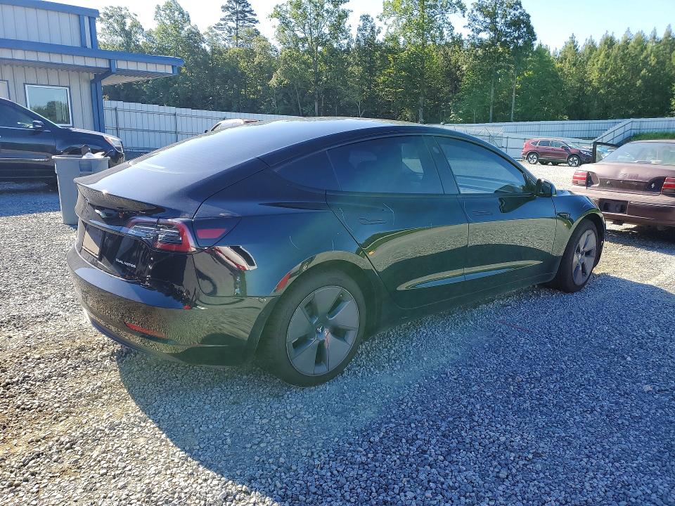 2022 Tesla Model 3 VIN 5YJ3E1EB6NF272897 COPART salvage auction — SIDE, Nc - Salvage Certificate Of Title, sold $5,700 on 2026-07-23 (photo 3)