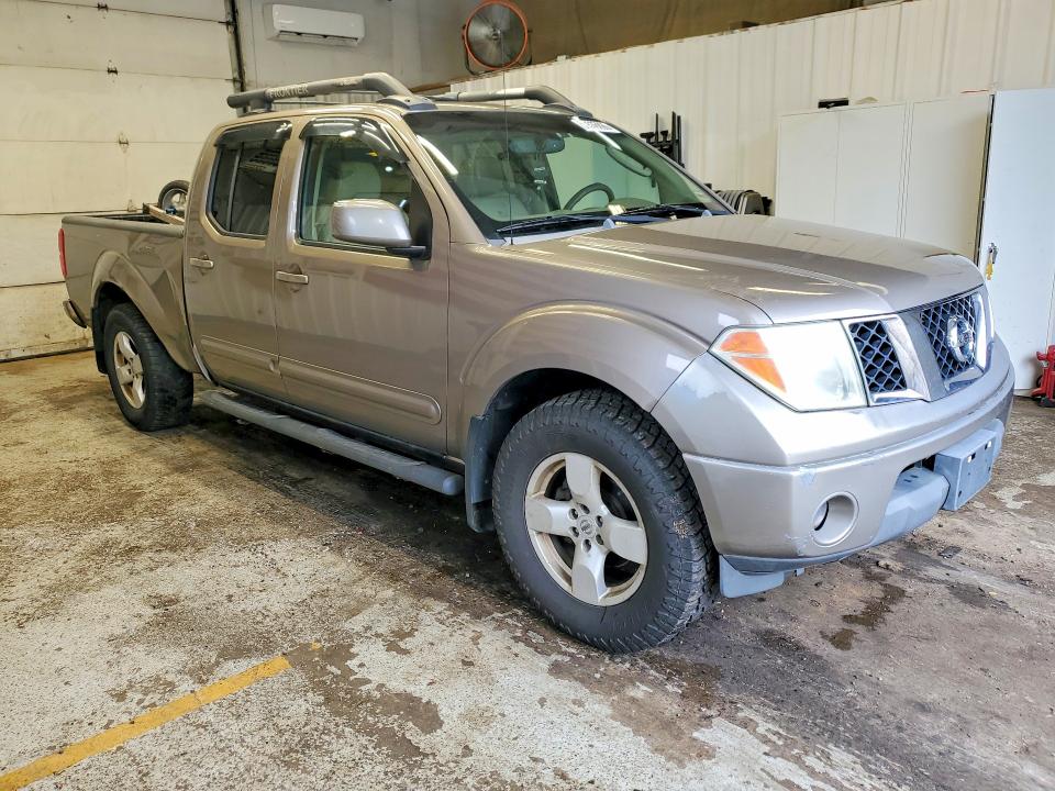 2007 Nissan Frontier VIN 1N6AD09W27C433812 COPART salvage auction — MINOR DENT/SCRATCHES, Me - Certificate Of Title, sold $500 on 2026-07-02 (photo 4)