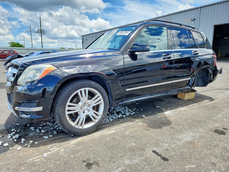 2015 Mercedes-benz VIN WDCGG5HB3FG392883 COPART salvage auction — REAR END, Fl - Cert Of Title Slvg Rebuildable, sold $4,000 on 2026-07-08 (photo 1)