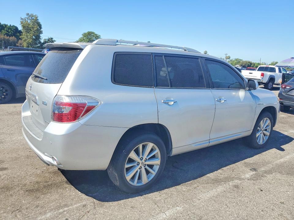 2008 Toyota Highlander hybrid VIN JTEEW44AX82001862 COPART salvage auction — NORMAL WEAR, Ca - Dis/Dlr/Exp Only Clean Title, sold $1,650 on 2026-07-10 (photo 3)