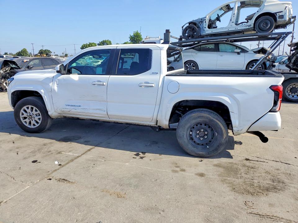 2025 Toyota Tacoma VIN 3TMKB5FNXSM025636 COPART salvage auction — SIDE, CA - SALVAGE CERTIFICATE, sold $20,300 on 2026-07-20 (photo 2)