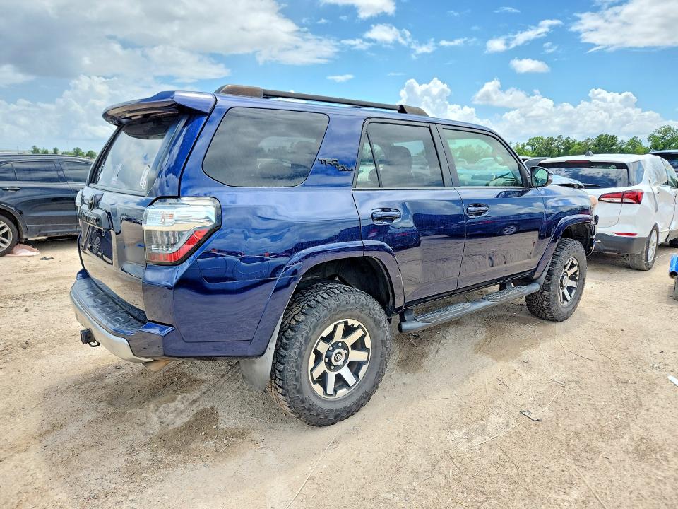 2019 Toyota 4runner VIN JTEBU5JR7K5646290 COPART salvage auction — FRONT END, Tx - Salvage Vehicle Title, sold $9,300 on 2026-07-24 (photo 3)