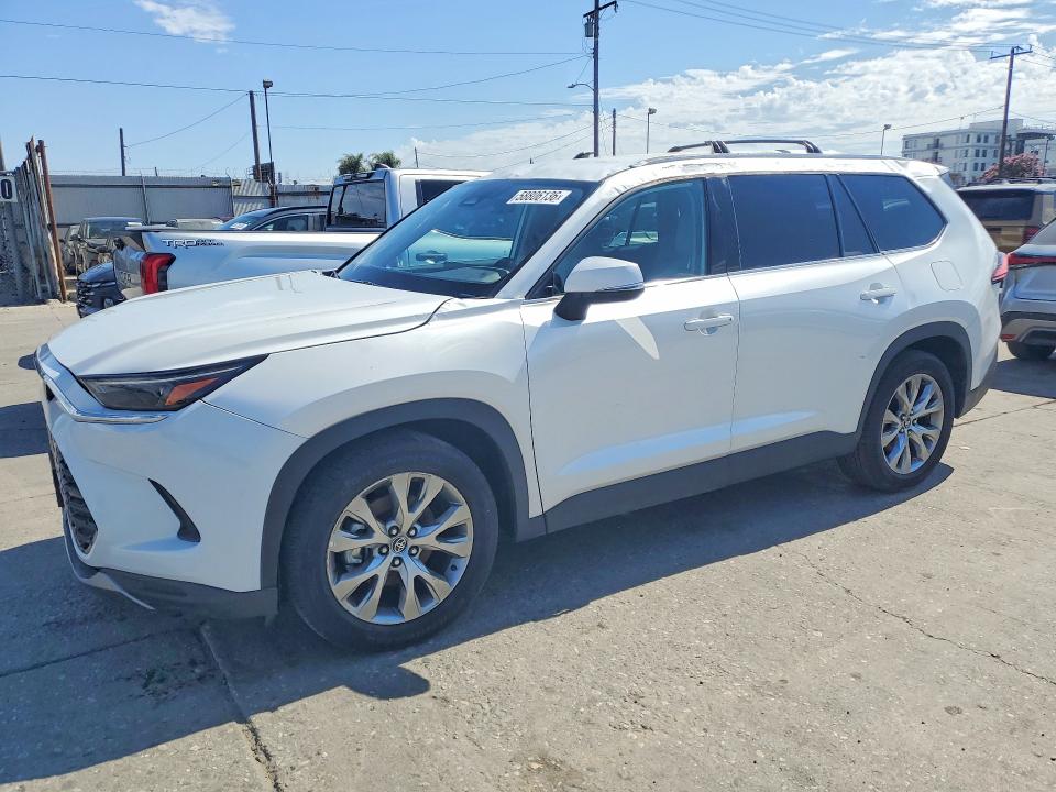 2024 Toyota Highlander VIN 5TDAAAB50RS069250 COPART salvage auction — ROOF, Ca - Salvage Certificate, sold $24,600 on 2026-07-09 (photo 1)