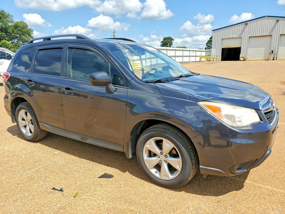 2015 Subaru VIN JF2SJADCXFH409893 COPART salvage auction — SIDE, TX - SALVAGE VEHICLE TITLE (P), sold $375 on 2026-07-20 (photo 4)