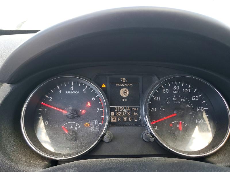 2011 Nissan Rogue sport VIN JN8AS5MV2BW267095 COPART salvage auction — SIDE, Tx - Cert Of Title-Rebuilt Salvage, sold $100 on 2026-07-09 (photo 9)