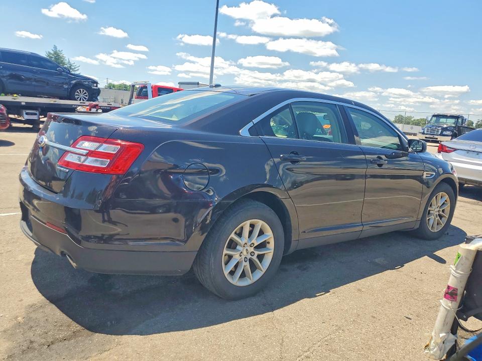2014 Ford Taurus VIN 1FAHP2D80EG170020 COPART salvage auction — MINOR DENT/SCRATCHES, Oh - Certificate Of Title, sold $200 on 2026-07-04 (photo 3)
