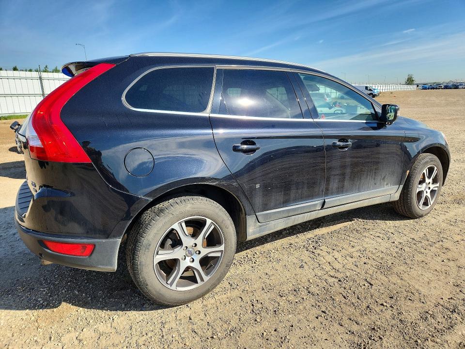 2012 Volvo Xc60 VIN YV4902DZ6C2316570 COPART salvage auction — SIDE, AB - BOS - SALVAGE, sold $2,750 on 2026-08-13 (photo 3)