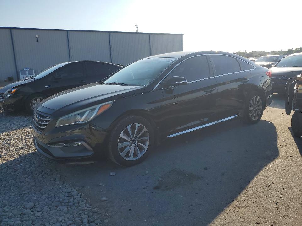 2015 Hyundai Sonata VIN 5NPE34AF9FH034571 COPART salvage auction — MINOR DENT/SCRATCHES, Fl - Certificate Of Title (P), sold $975 on 2026-07-02 (photo 1)