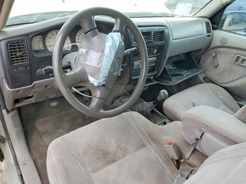 2001 Toyota Tacoma VIN 5TEVL52N51Z768321 COPART salvage auction — FRONT END, CA - SALVAGE CERTIFICATE, sold $1,700 on 2026-07-27 (photo 8)