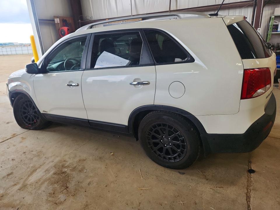 2012 Kia Sorento VIN 5XYKUDA23CG277390 COPART salvage auction — FRONT END, Ab - Bos - Salvage, sold $925 on 2026-07-09 (photo 2)