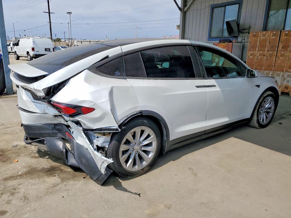 2020 Tesla Model x VIN 5YJXCAE28LF236553 COPART salvage auction — REAR END, Ca - Salvage Certificate, sold $8,200 on 2026-07-16 (photo 3)