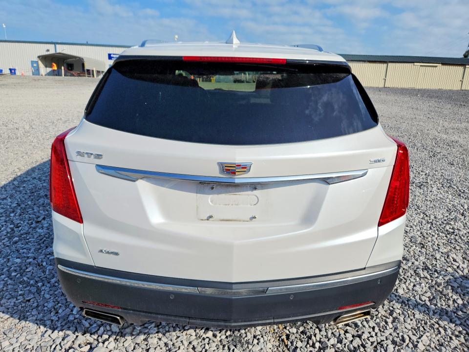 2017 Cadillac Xt5 VIN 1GYKNERS9HZ215101 COPART salvage auction — NORMAL WEAR, Tn - Certificate Of Title, sold $11,200 on 2026-07-02 (photo 6)