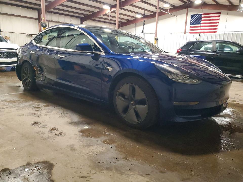 2019 Tesla VIN 5YJ3E1EB0KF437340 COPART salvage auction — SIDE, Pa - Certificate Of Salvage, sold $425 on 2026-07-21 (photo 4)