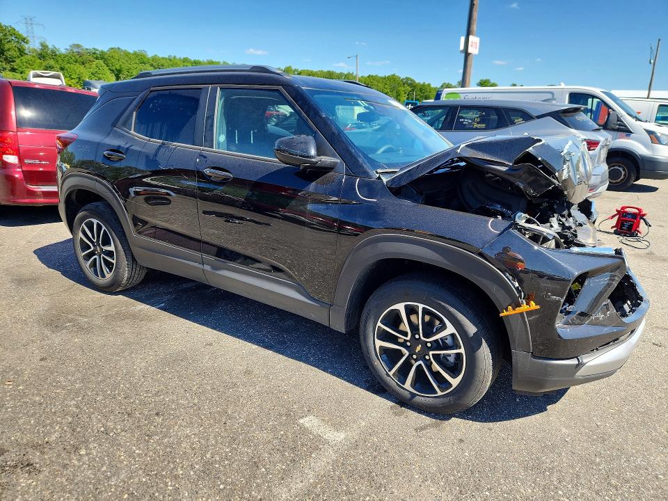 2025 Chevrolet Trailblazer VIN KL79MRSL2SB216671 COPART salvage auction — FRONT END, FL - CERTIFICATE OF DESTRUCTION, sold $2,350 on 2026-07-13 (photo 4)